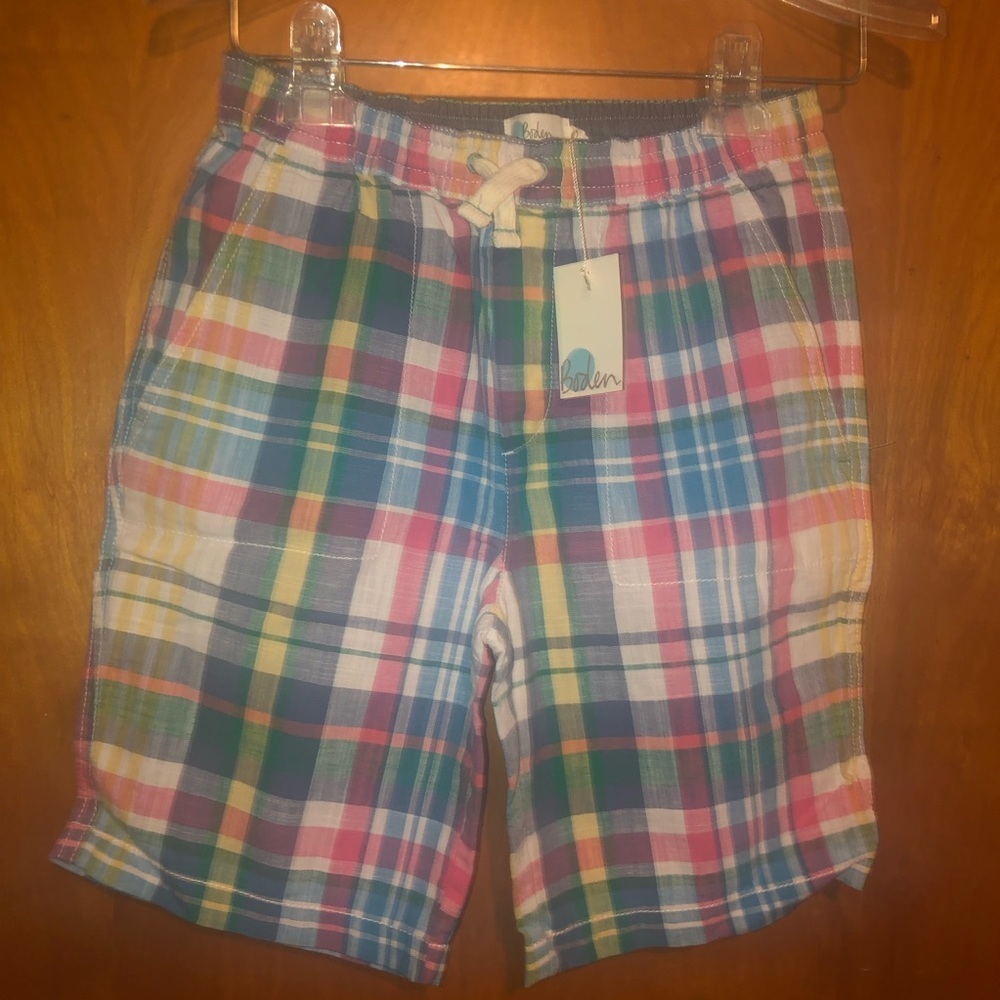 New Boden plaid boys shorts size 11y